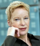 Karin Theegarten, Management Consultant
